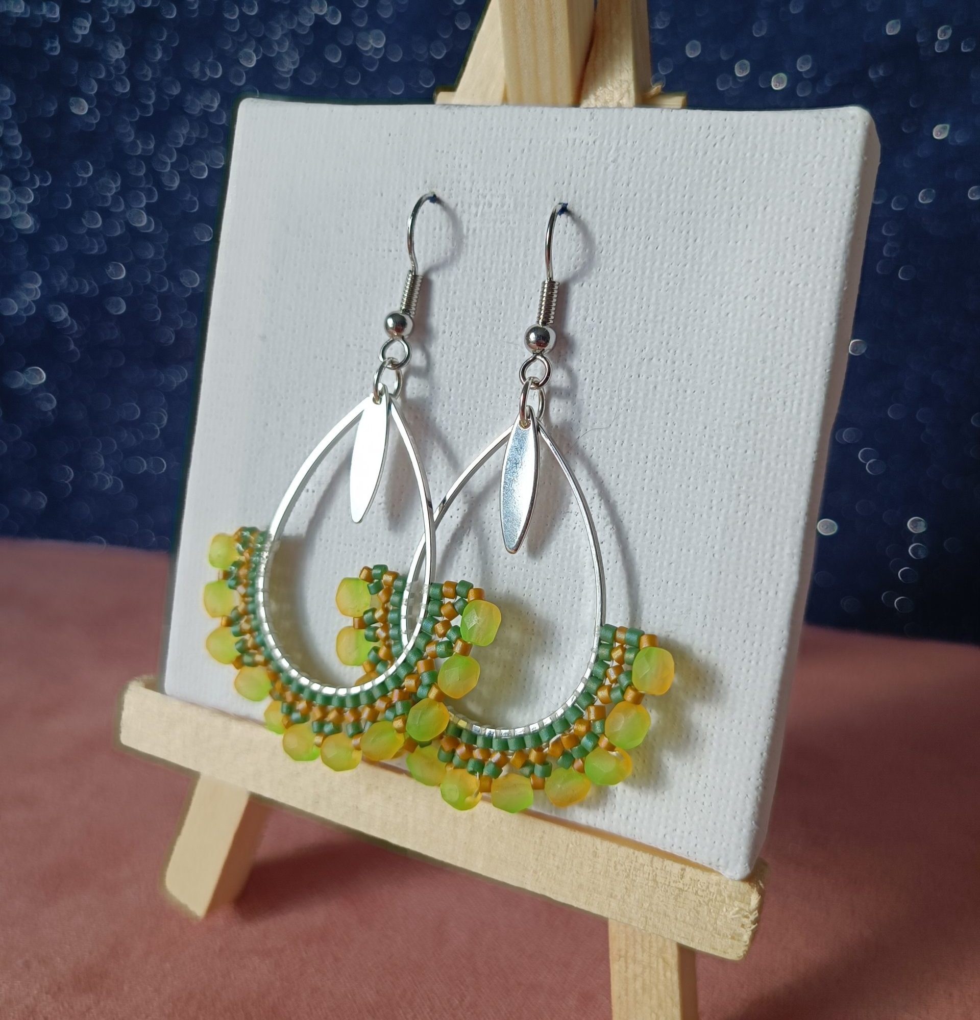 Boucles d’oreilles – Goutte Néon Jaune Vert