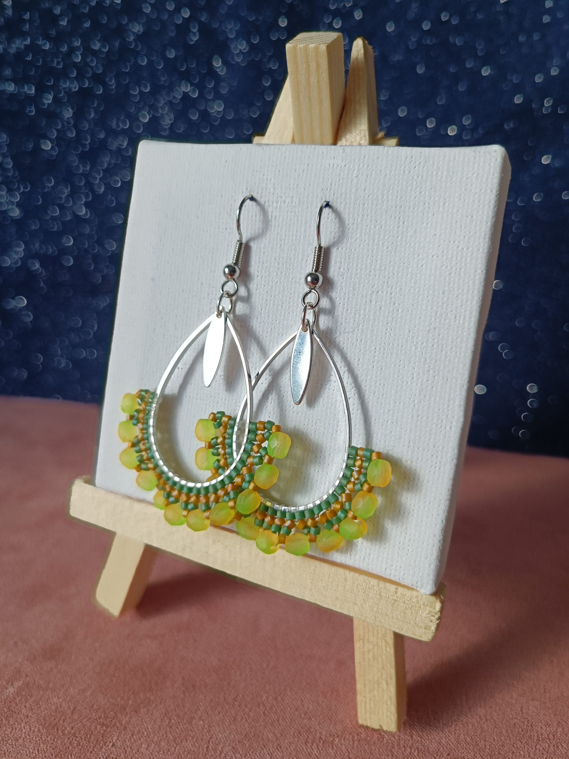 Boucles d’oreilles – Goutte Néon Jaune Vert