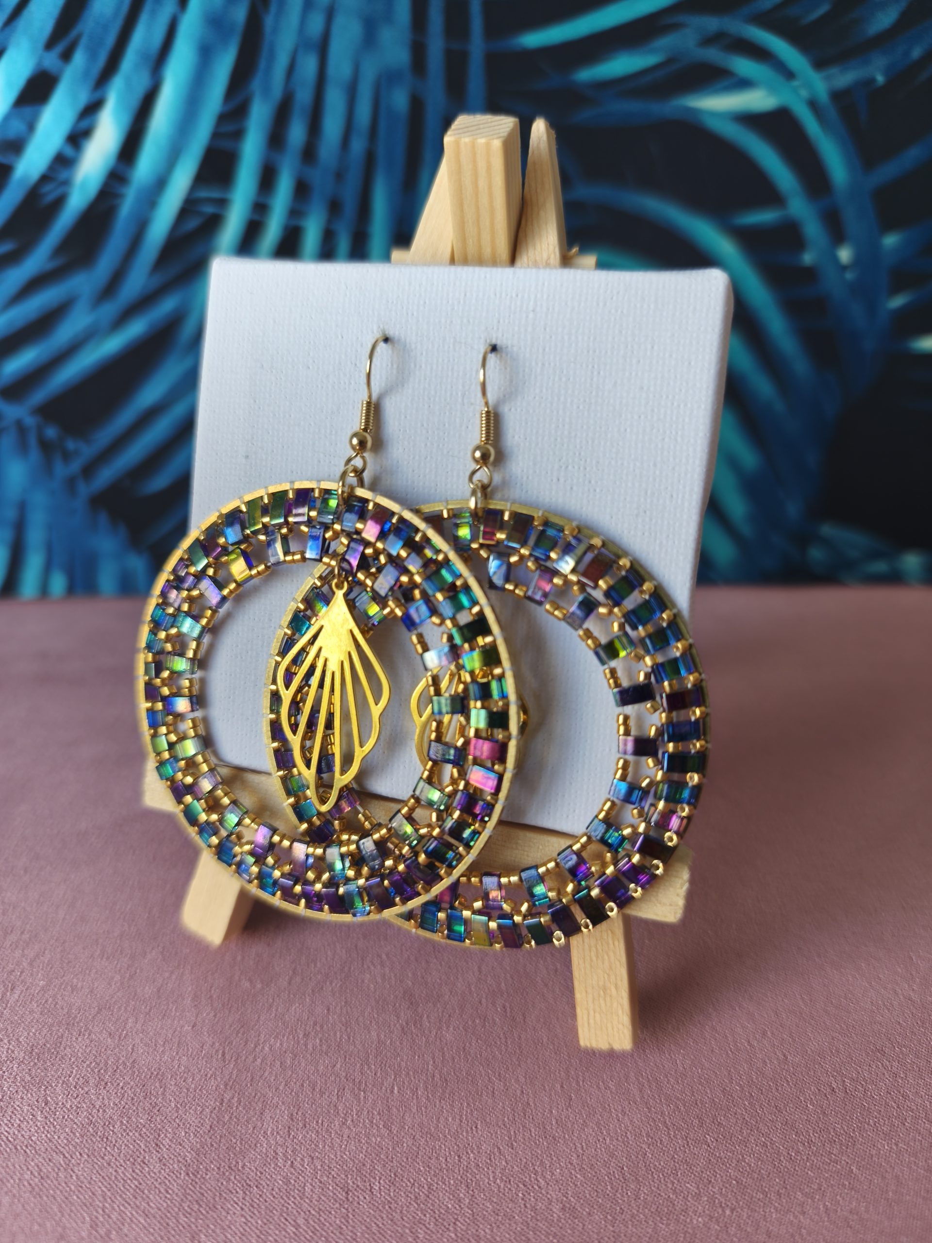 Boucles d’oreilles – Anneau XXL 6cm - Bleu irisé