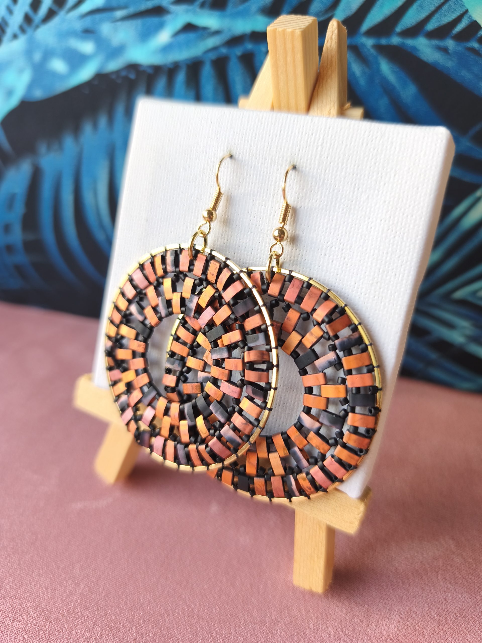 Boucles d’oreilles – Anneau 5cm Orange métallique et noir
