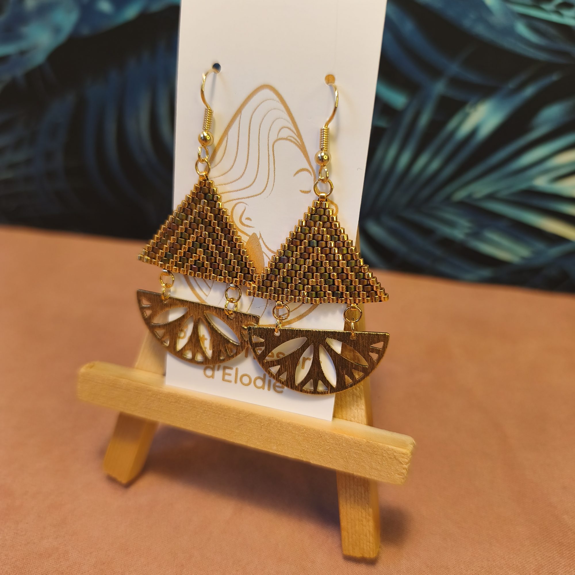 Boucles d'oreilles tissage triangle