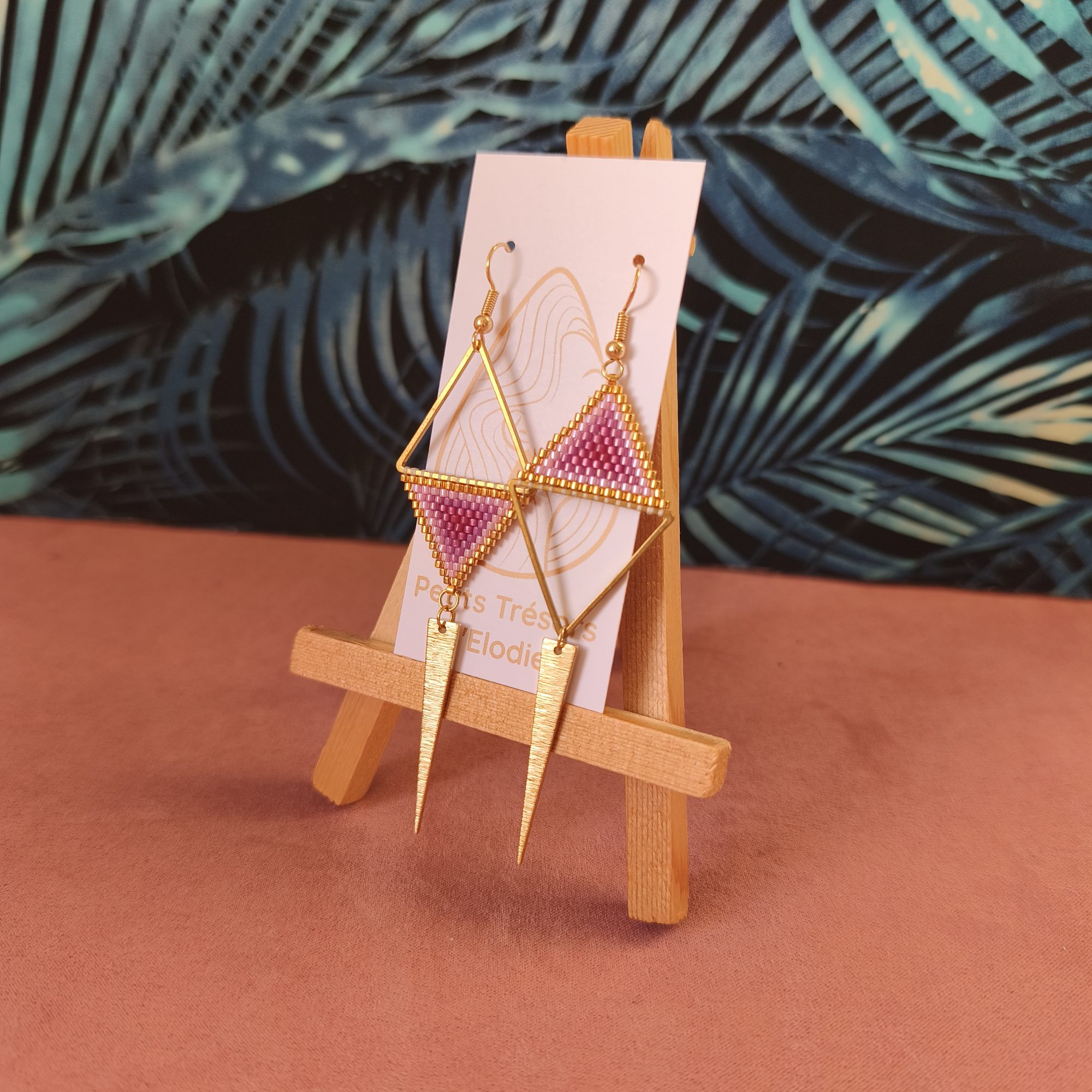 Boucles d'oreilles - Anneau triangle asymétrique dégradé rose